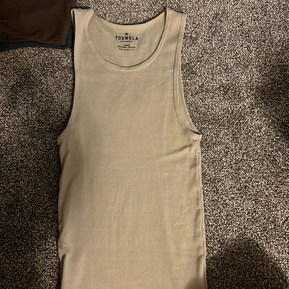 Men’s Large Youngla tank top